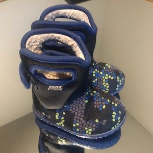 Baby Bogs winter boot size 4 Toddler